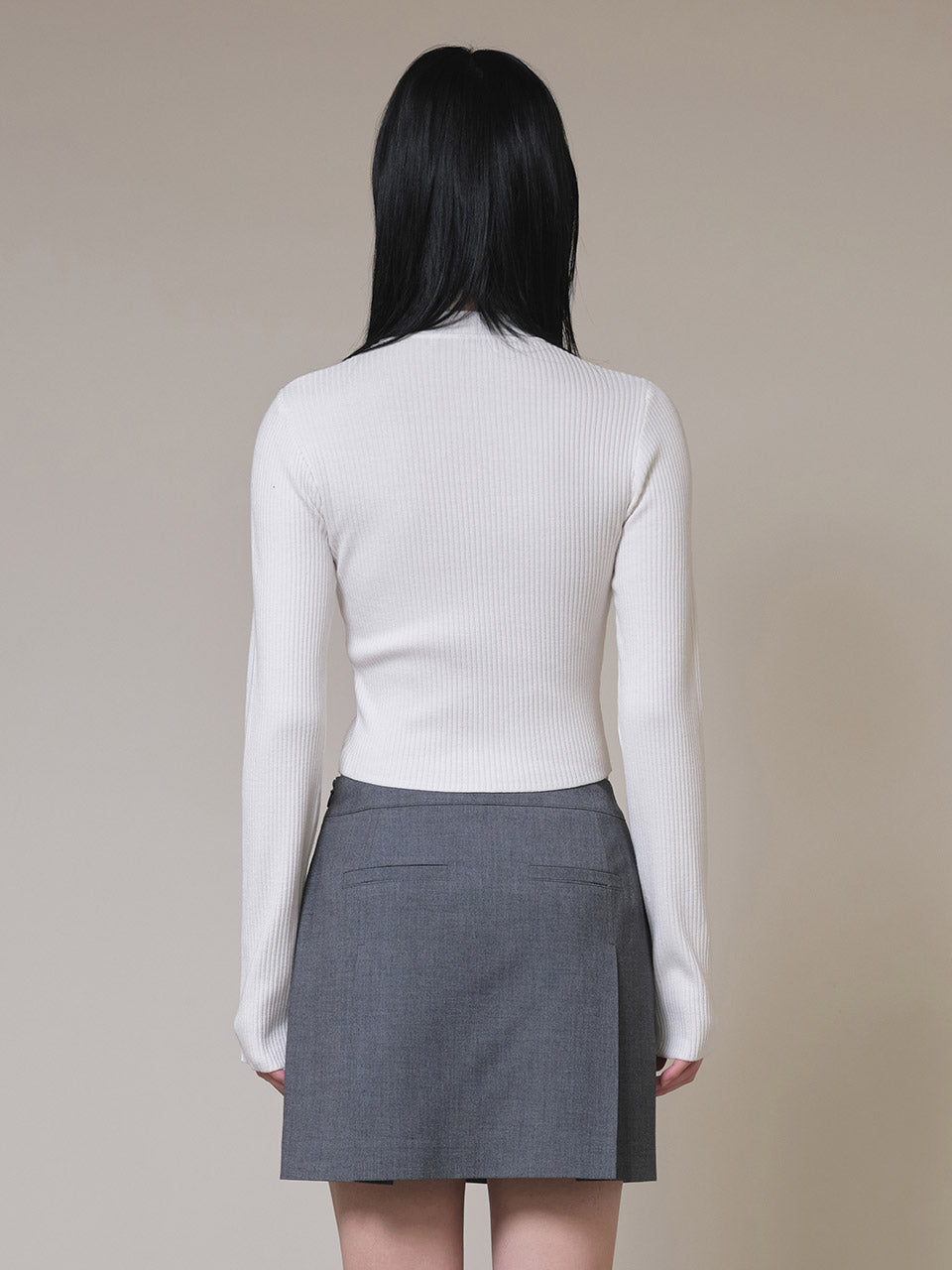 Neck Zipper Knit in Ivory